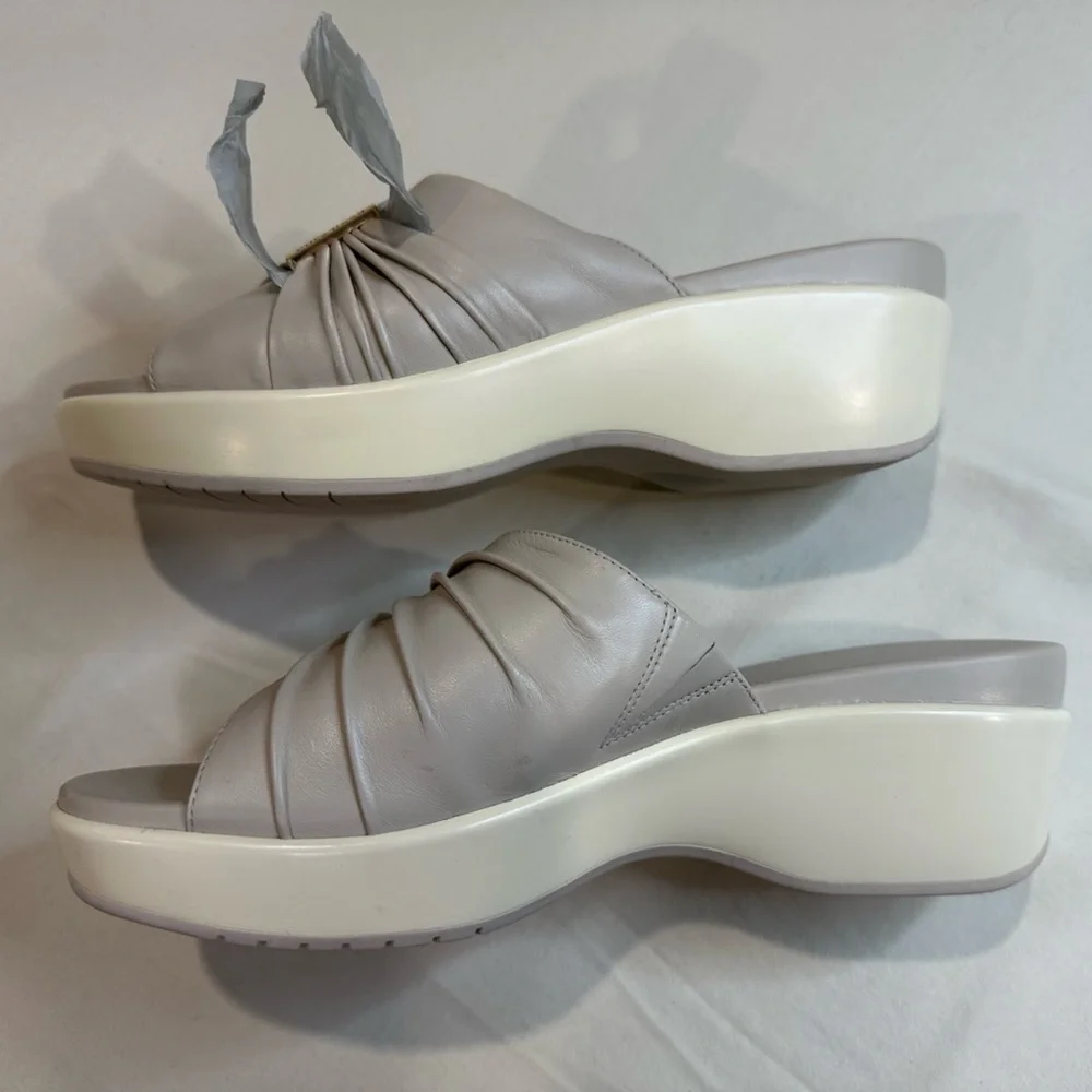 Cole Haan Women's Aubree Grand Ruched Slide Sandal Brand New Never Worn Sz 8.5 - Picture 4 of 9